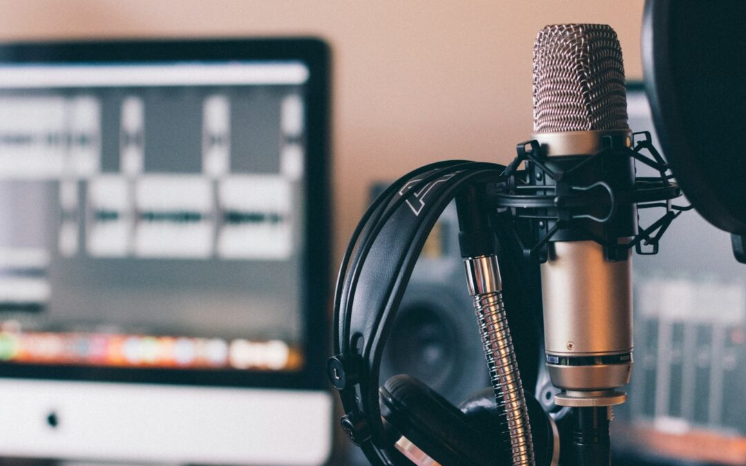 The Secret to Making Your Small Business Sound Big